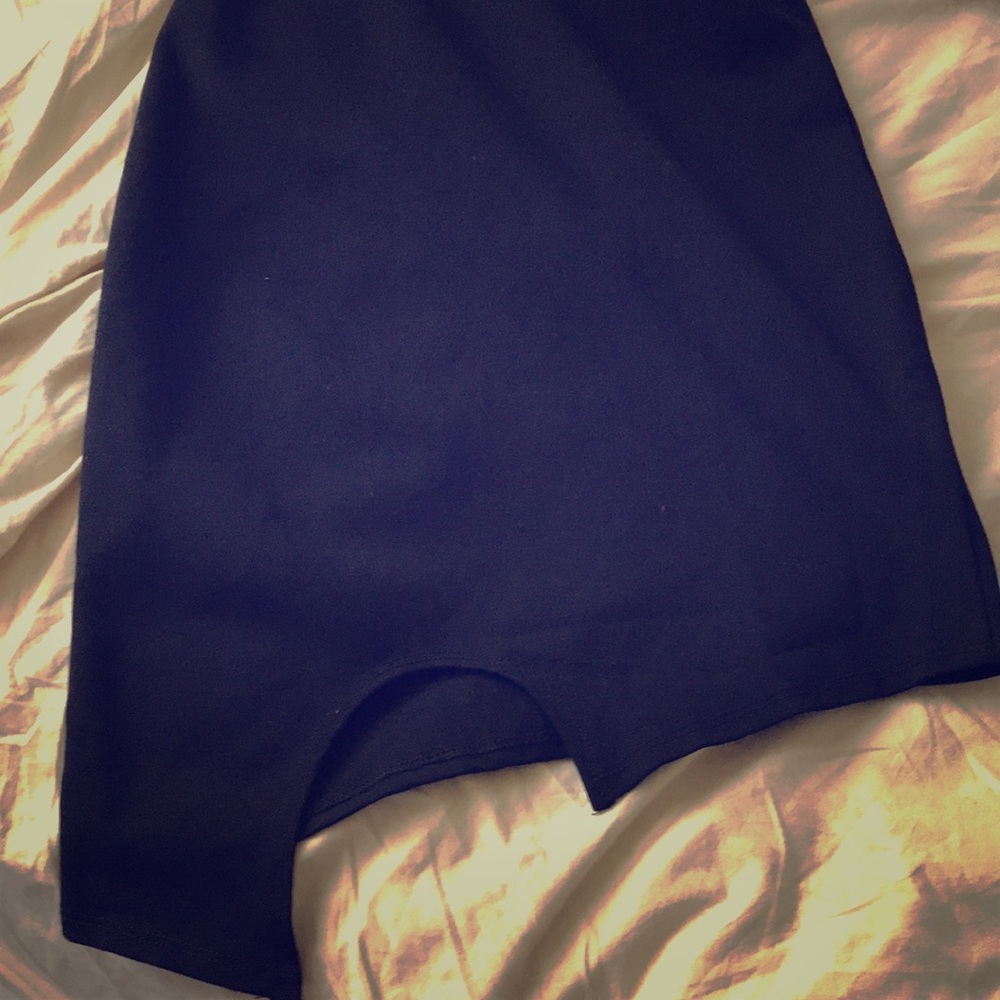 Black Ruffle Detail Dress - Picture 6 of 8